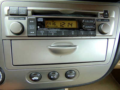 2003 Honda Civic, $4295. Photo 7