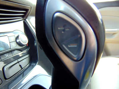 2015 Ford Escape, $5995. Photo 10