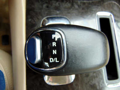 2012 Chrysler 300, $2295. Photo 10