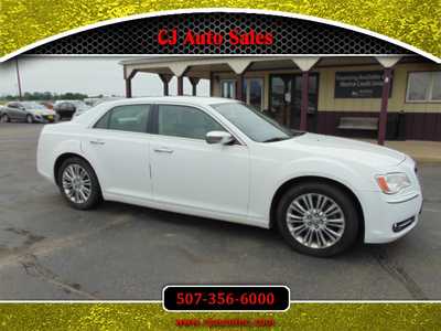 2012 Chrysler 300, $2295. Photo 1