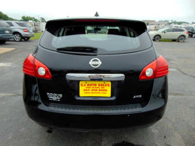 2011 Nissan Rogue, $6495. Photo 3