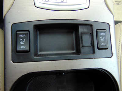 2014 Subaru Legacy, $4995. Photo 10