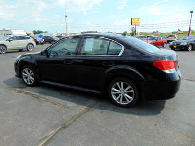 2014 Subaru Legacy, $4995. Photo 4