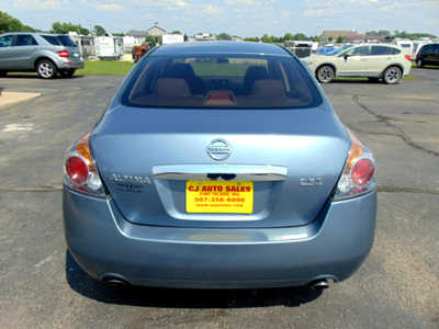 2012 Nissan Altima, $4495. Photo 3