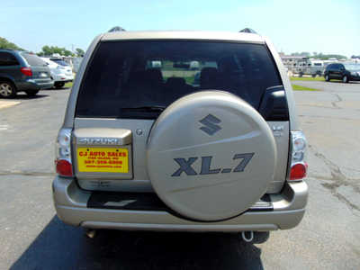 2004 Suzuki XL-7, $6995. Photo 3
