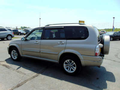 2004 Suzuki XL-7, $6995. Photo 4