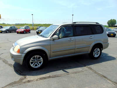 2004 Suzuki XL-7, $6995. Photo 5