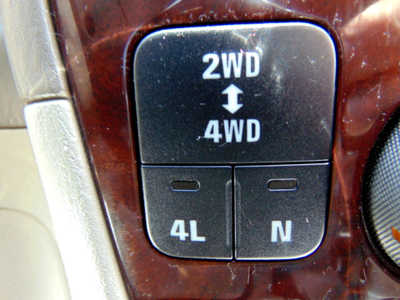 2004 Suzuki XL-7, $6995. Photo 9