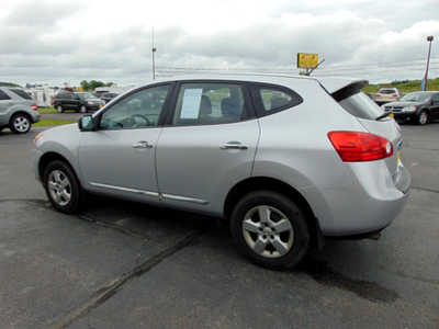 2011 Nissan Rogue, $3995. Photo 4