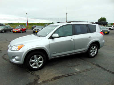 2009 Toyota RAV4, $7495. Photo 5
