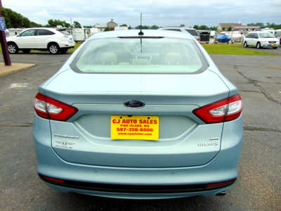 2013 Ford Fusion, $6995. Photo 3