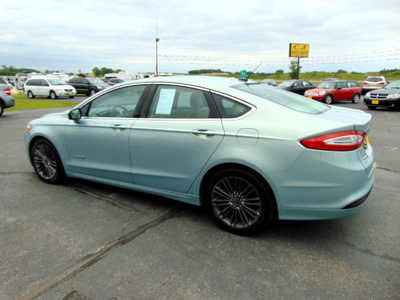 2013 Ford Fusion, $6995. Photo 4