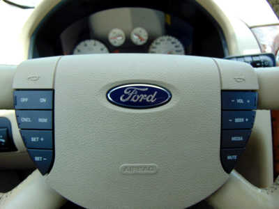 2005 Ford Freestyle, $1800. Photo 12