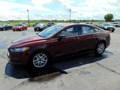 2016 Ford Fusion, $7495. Photo 5