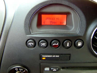2007 Pontiac Grand Prix, $1500. Photo 7