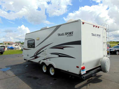 2011 R-vision Trail-Lite, Trail-Li, $4995. Photo 4