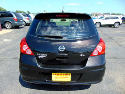 2010 Nissan Versa, $4495. Photo 3