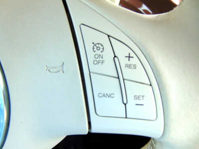 2012 Fiat 500 Pop, $7995. Photo 10