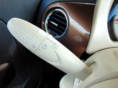 2012 Fiat 500 Pop, $7995. Photo 11