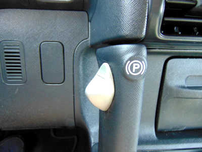 2003 Honda CR-V, $4495. Photo 9