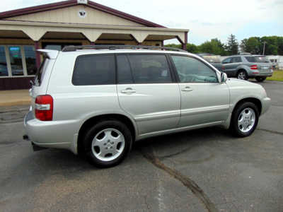 2005 Toyota Highlander, $5995. Photo 2