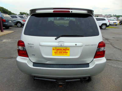 2005 Toyota Highlander, $5995. Photo 3