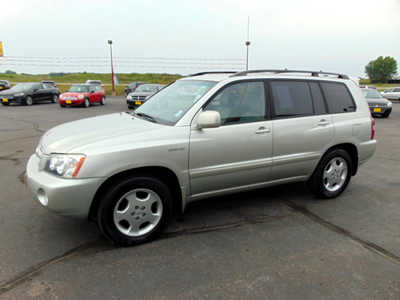 2005 Toyota Highlander, $5995. Photo 5