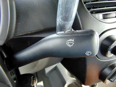 1998 Volkswagen Beetle, $5995. Photo 11