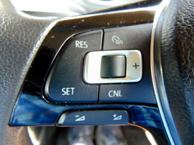 2015 Volkswagen Jetta, $4995. Photo 10