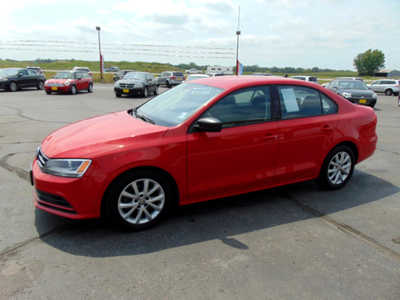 2015 Volkswagen Jetta, $4995. Photo 5