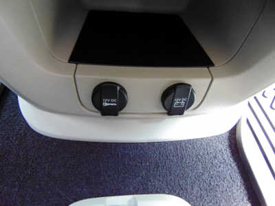 2011 Dodge Caravan, Grand, $7495. Photo 9