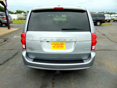 2013 Dodge Caravan, Grand, $8995. Photo 3
