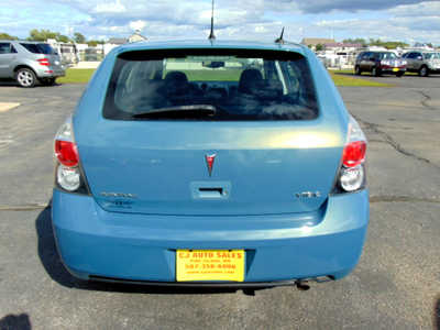2009 Pontiac Vibe, $3995. Photo 3