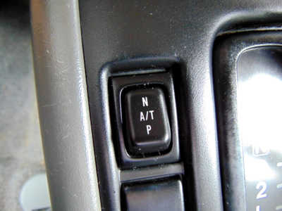 2000 Chevrolet Tracker, $6995. Photo 10