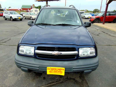 2000 Chevrolet Tracker, $6995. Photo 6