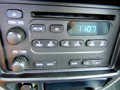 2000 Chevrolet Tracker, $6995. Photo 9