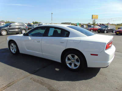2014 Dodge Charger, $7995. Photo 4