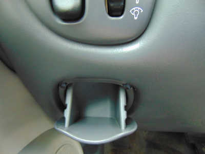 2003 Oldsmobile Alero, $3495. Photo 9