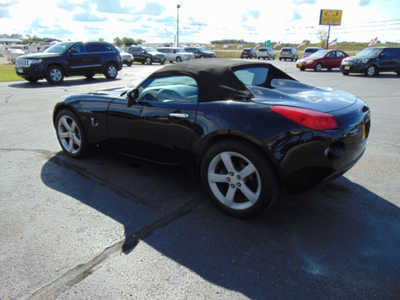 2007 Pontiac Solstice, $2495. Photo 4