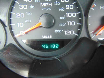 2005 Dodge Neon, $5495. Photo 12