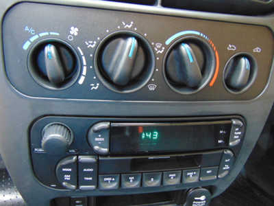 2005 Dodge Neon, $5495. Photo 7