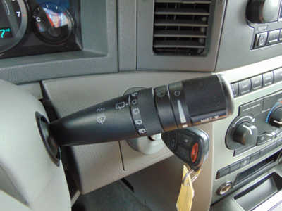 2006 Jeep Grand Cherokee, $3995. Photo 12
