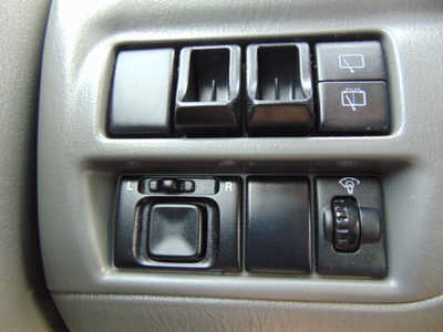 2003 Chevrolet Tracker, $2795. Photo 10