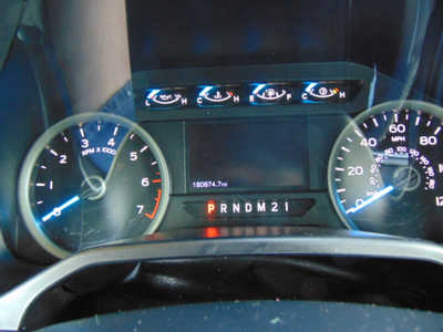 2015 Ford F150 Crew Cab, $13995. Photo 9