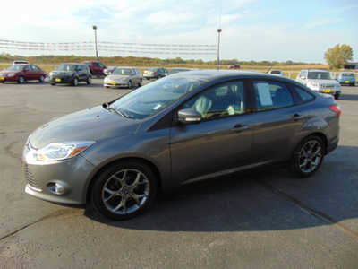 2013 Ford Focus, $6995. Photo 5