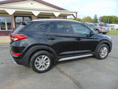 2017 Hyundai Tucson, $7295. Photo 2
