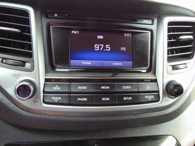 2017 Hyundai Tucson, $7295. Photo 7