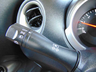 2014 Nissan Juke, $5495. Photo 11