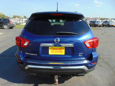 2017 Nissan Pathfinder, $5495. Photo 3