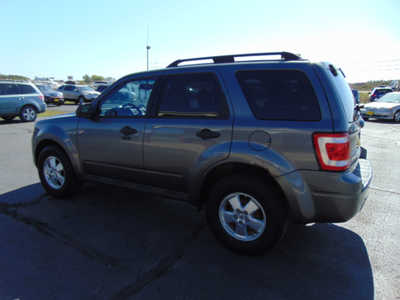 2011 Ford Escape, $3495. Photo 4